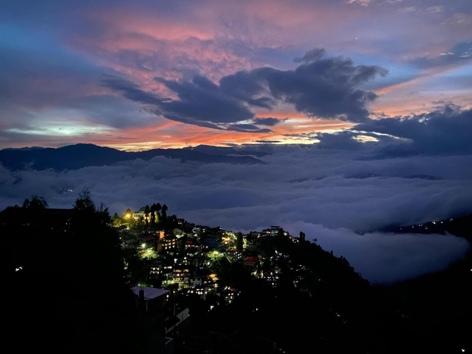 Norbus Homestay Darjeeling  Luaran gambar